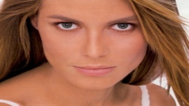  Siêu mẫu Heidi Klum gây nguy hiểm nhất cho an ninh mạng