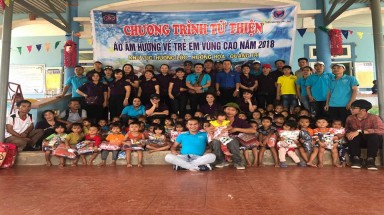 Quảng Trị: Trao tặng “áo ấm mùa đông” cho học sinh vùng cao huyện Hướng Hóa