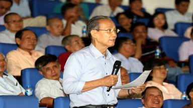  Cử tri chất vấn xây dựng nhà hát 1.500 tỉ không lấy ý kiến người dân