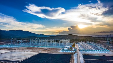  Đóng điện thành công Trạm biến áp cho Nhà máy Điện mặt trời tại Việt Nam