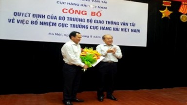 'Tranh cãi' về học vấn của tân Cục trưởng Hàng hải