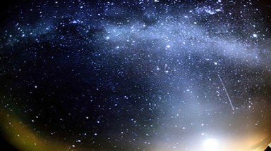  Cuối tuần này mưa sao băng sẽ xuất hiện