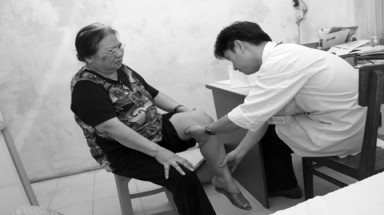  Đau nhức chân có phải giãn tĩnh mạch?