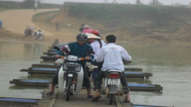 "Cầu tạm” dọa người ở Hà Tĩnh