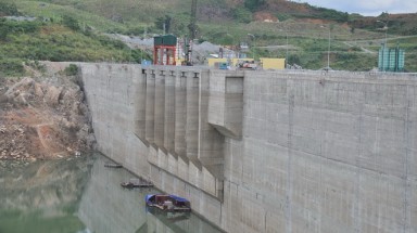   “EVN đã tạo ra động đất”