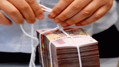  Lương công chức thấp sao vẫn mua được ô tô? 