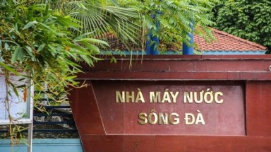  Thủ tướng yêu cầu Bộ Công an khẩn trương điều tra vụ nước sạch sông Đà nhiễm dầu thải