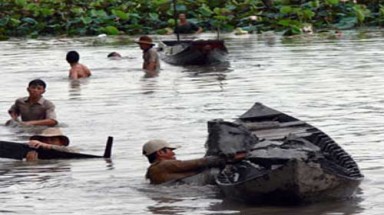  “Xáng cơm” mùa lũ 