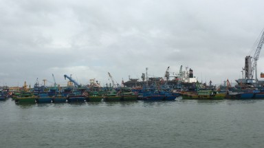  Không thể nạo vét 439.000 m3 bùn thải rồi lại đổ xuống biển