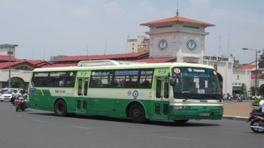  Sử dụng nhiên liệu sạch cho xe buýt