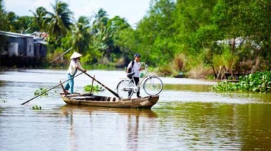  Việt Nam xuất hiện "ấn tượng" trên báo Anh