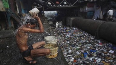  54% dân số Ấn Độ thiếu... “toilet”