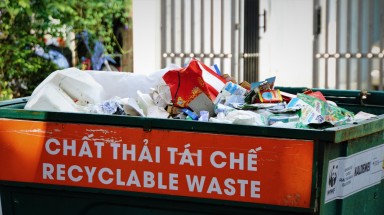 Thành phố Tân An nhân rộng mô hình thí điểm phân loại rác thải tại nguồn