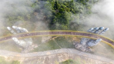  Khám phá lễ hội mùa đông phong cách Châu Âu trên đỉnh núi Chúa