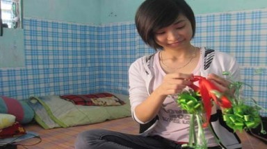 Những nữ sinh tự vươn lên trong cuộc sống