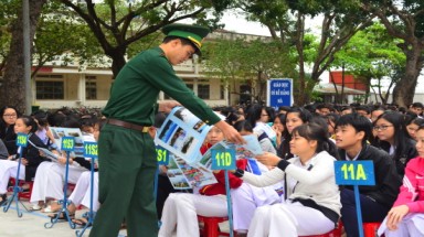  Cà Mau: Nâng cao nhận thức, trách nhiệm tuyên truyền về biển, đảo cho học sinh Trung học phổ thông