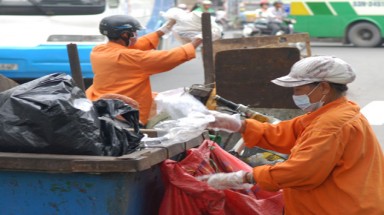  Cần nâng mức thu phí vệ sinh và phí bảo vệ môi trường 