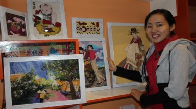  Tranh độc đáo làm từ vải vụn
