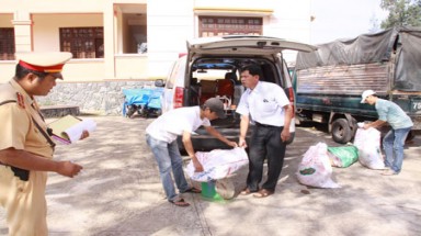  Phát hiện thịt lợn rừng trong xe cứu thương