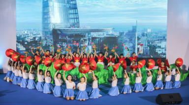 Niềm vui của thầy trỏ tỉnh Vĩnh Long với Ngày hội Sữa học đường