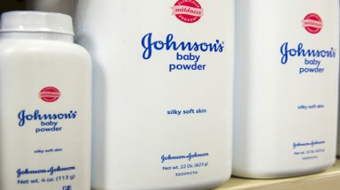 Phát hiện chấn động về Johnson & Johnson:Sản phẩm có chứa bột talc gây ung thư cho người sử dụng