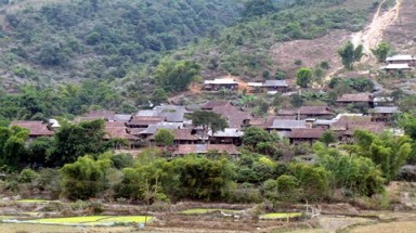  Sơn nữ tắm tiên và ‘mỏ nước thần’ 