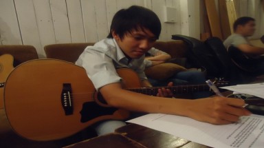  Sài Gòn Guitar Club ký ủng hộ Dự án “Không chất độc hại trong thực phẩm”