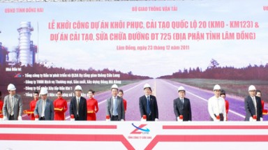  Khởi công đường vận chuyển bauxite