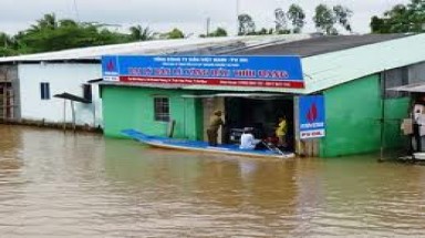  Triều cường gây ngập nhiều nơi tại Cà Mau