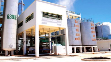     Quảng Nam: Nợ hàng trăm tỷ đồng, nhà máy cồn Ethanol bị bao vây