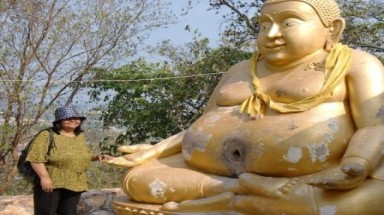    Tùy duyên