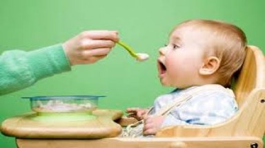 Bác bỏ thông tin có đỉa trong cốm