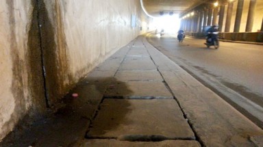    Hà Nội: Hầm đường bộ hiện đại nhất thủ đô bị thấm nước