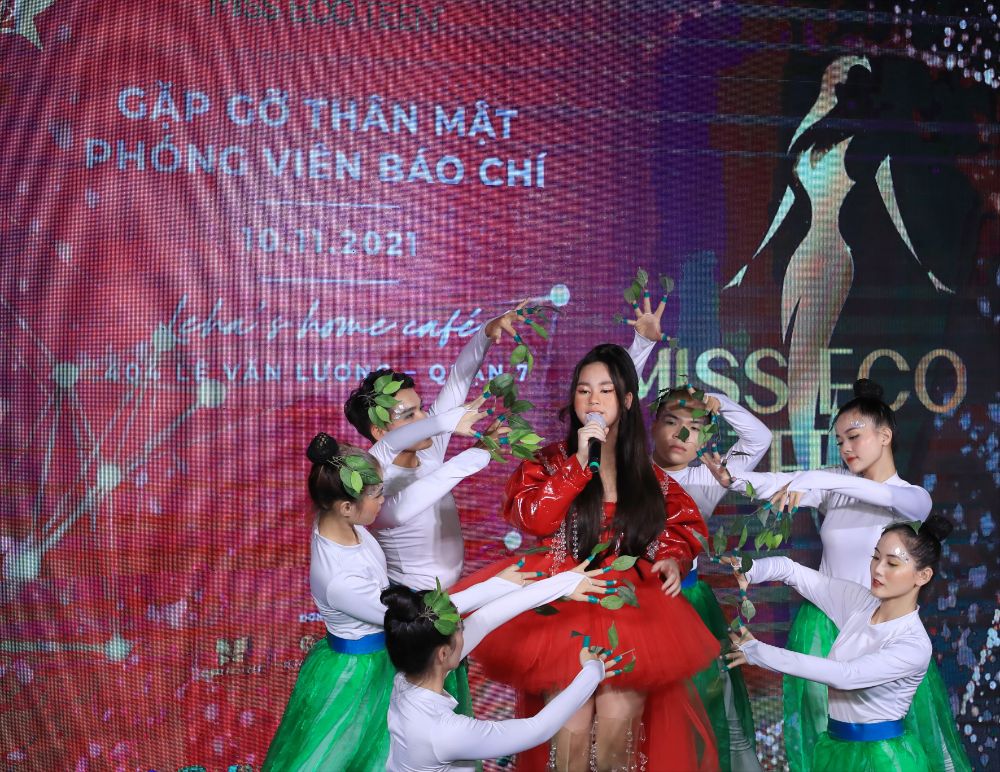 NSƯT[-]Trịnh[-]Kim[-]Chi[-]làm[-]giám[-]khảo[-]cuộc[-]thi[-]"Miss[-]Eco[-]Teen[-]2021"