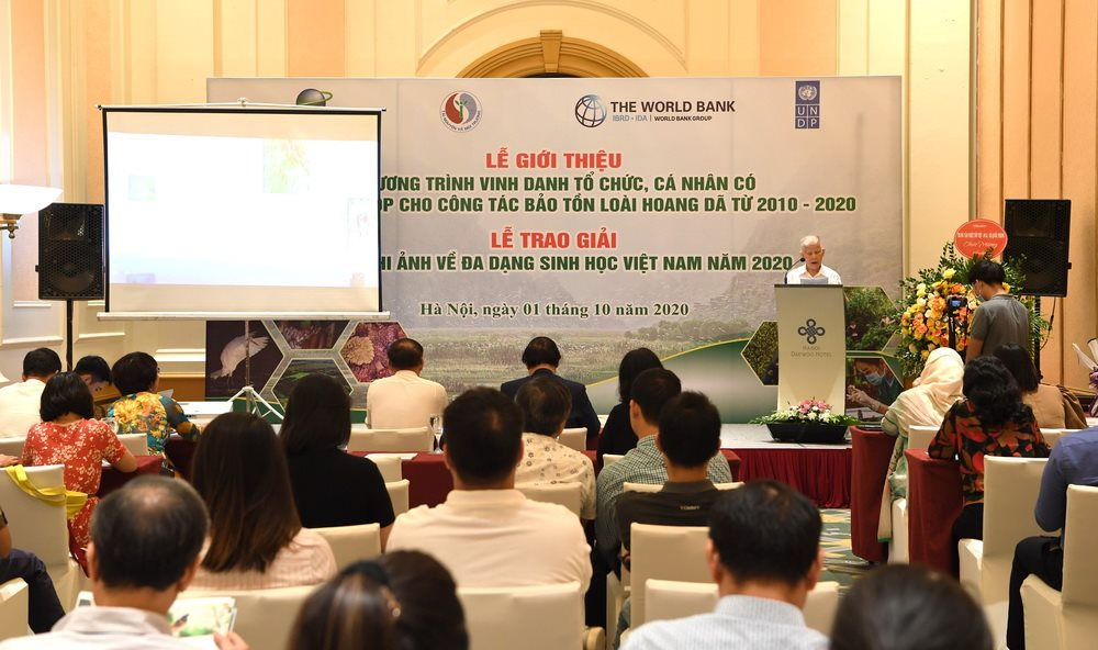 GS.TSKH[-]Đặng[-]Huy[-]Huỳnh:[-]Một[-]đời[-]người[-]và[-]ngàn[-]rừng[-]câ