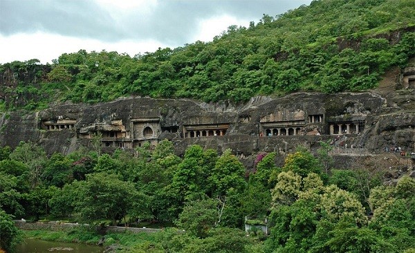 ajanta-hang-dong-ando-teeniscover-kenh14-01-08c3c_jpg_1.jpg