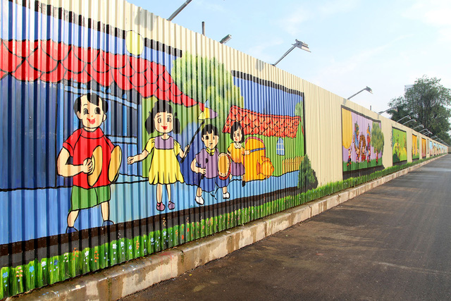 [-]Độc[-]đáo[-]bức[-]tranh[-]3D[-]vẽ[-]trên[-]tôn[-]dài[-]nhất[-]Việt[-]Nam