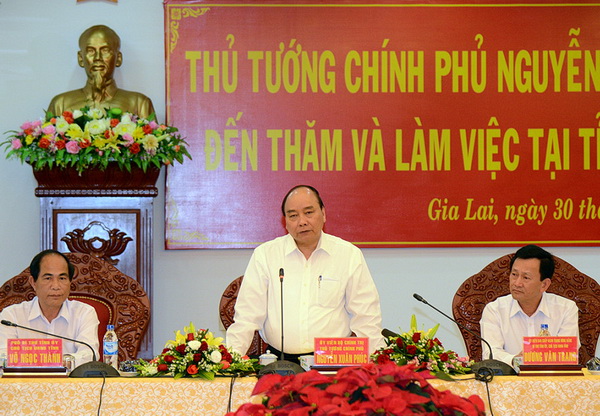 Màu[-]xanh[-]từ[-]rừng[-]sẽ[-]mang[-]lại[-]đời[-]sống[-]tốt[-]hơn[-]cho[-]người[-]dân