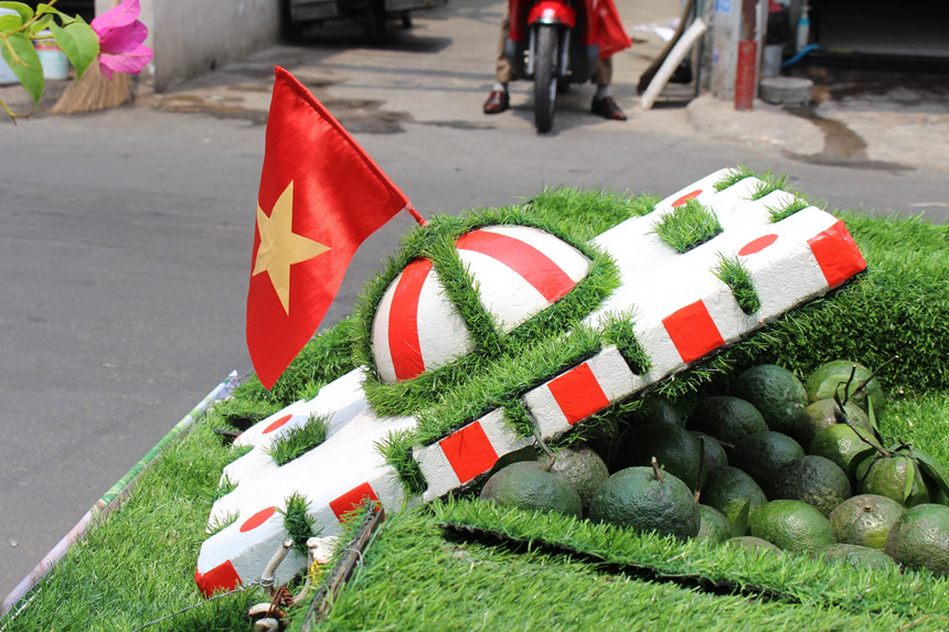 Xe[-]bán[-]trái[-]cây[-]‘độc[-]nhất[-]vô[-]nhị'[-]giữa[-]Sài[-]Gòn