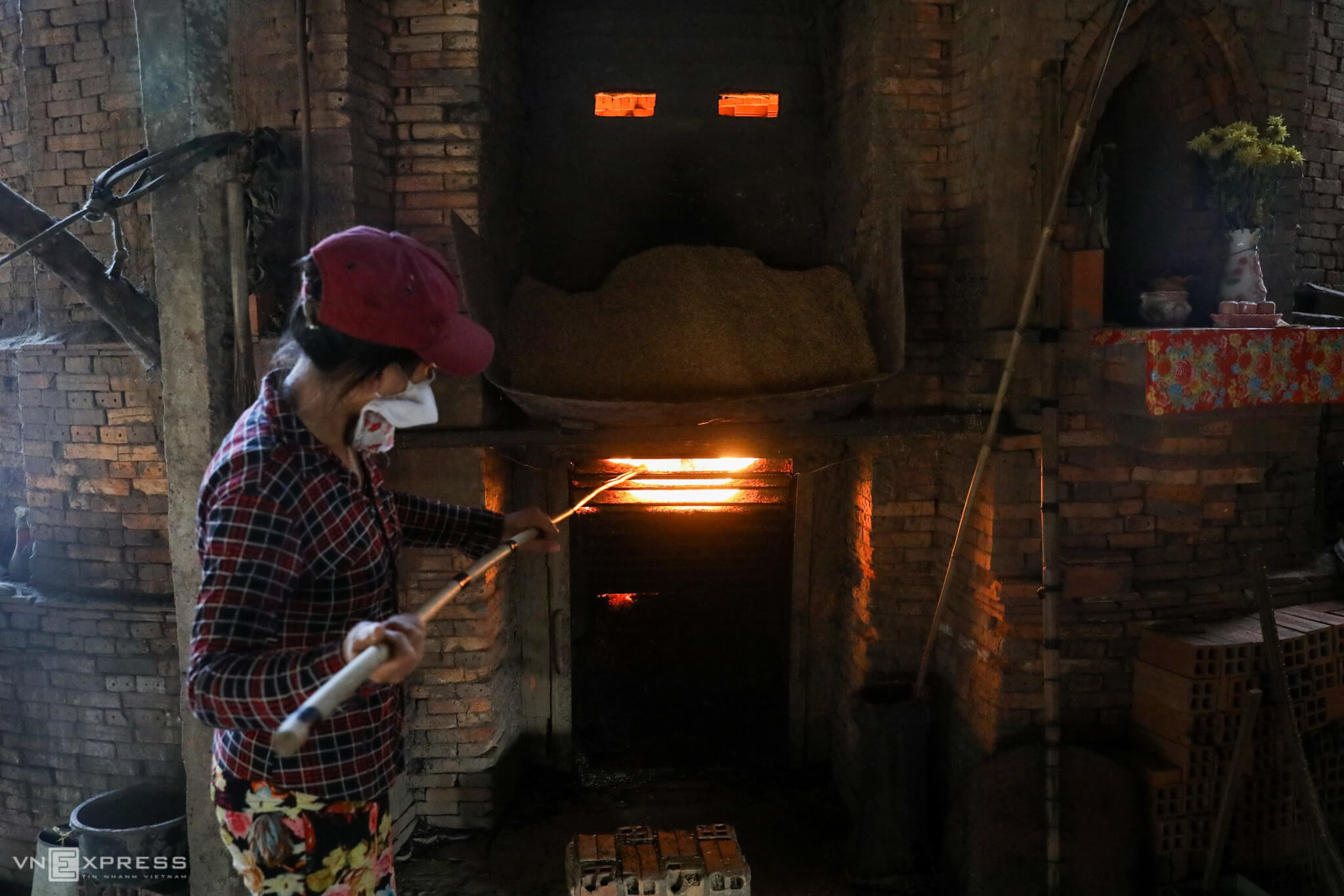 "Vương[-]quốc'"[-]lò[-]gạch[-]trăm[-]tuổi[-]ở[-]miền[-]Tây