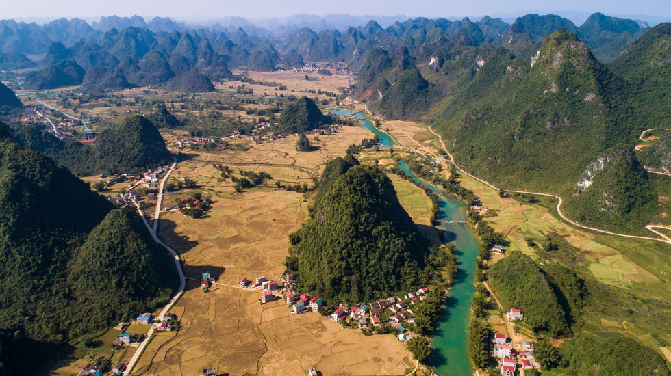 Kỳ[-]vĩ[-]thác[-]Bản[-]Giốc[-]mùa[-]nước[-]đổ