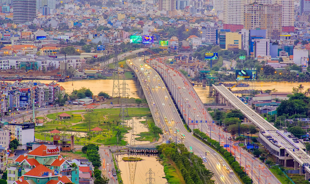 Sài[-]Gòn[-]đẹp[-]lạ[-]thường[-]trong[-]bộ[-]ảnh[-]chụp[-]từ[-]trên[-]cao