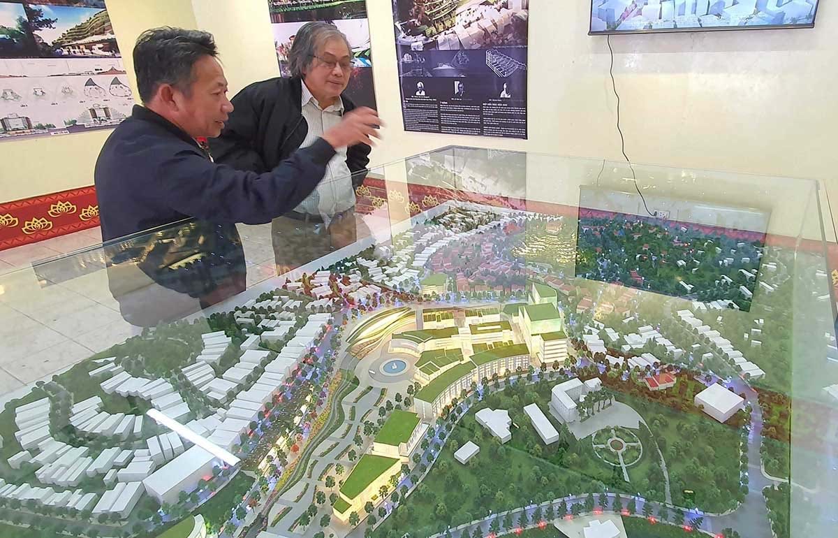 Đà[-]Lạt[-]muốn[-]nâng[-]Dinh[-]Tỉnh[-]trưởng[-]lên[-]28m,[-]xây[-]tổ[-]hợp[-]khách[-]sạn,[-]thương[-]mại…[-]bên[-]dưới