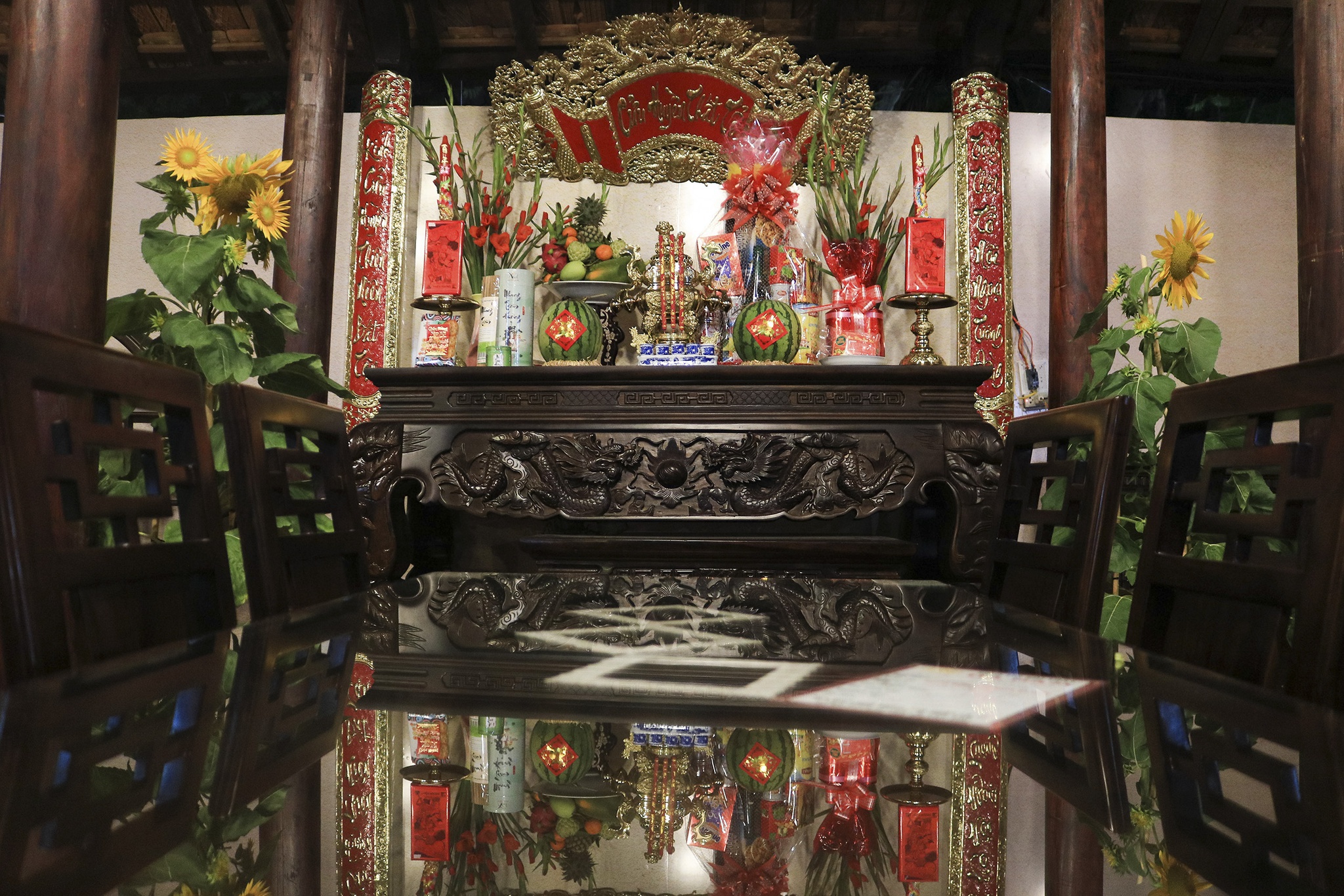 Cách[-]cúng[-]giao[-]thừa[-]và[-]bày[-]mâm[-]ngũ[-]quả[-]vì[-]sao[-]là[-]'cầu[-]dừa[-]đủ[-]xoài'