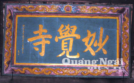 Hoành[-]phi[-]Diệu[-]Giác[-]tự