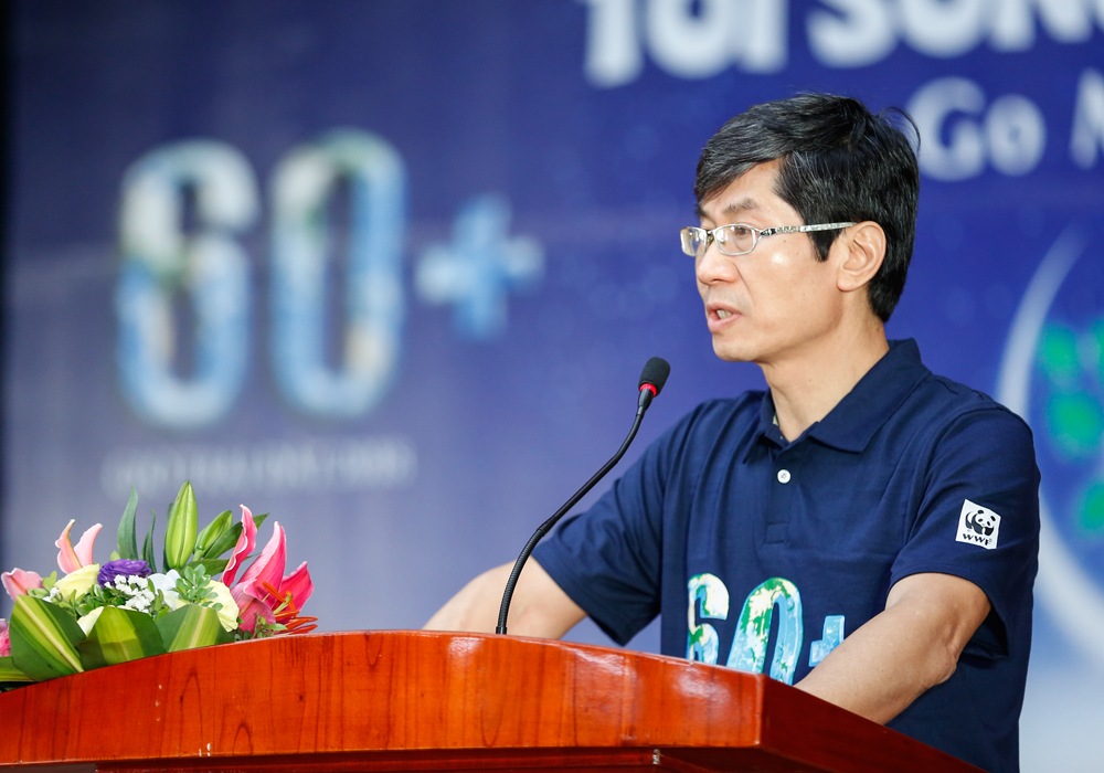 Hơn[-]6.000[-]sinh[-]viên[-]Trường[-]ĐH[-]Bách[-]Khoa[-]Hà[-]Nội[-]hưởng[-]ứng[-]Chiến[-]dịch[-]Giờ[-]trái[-]đất
