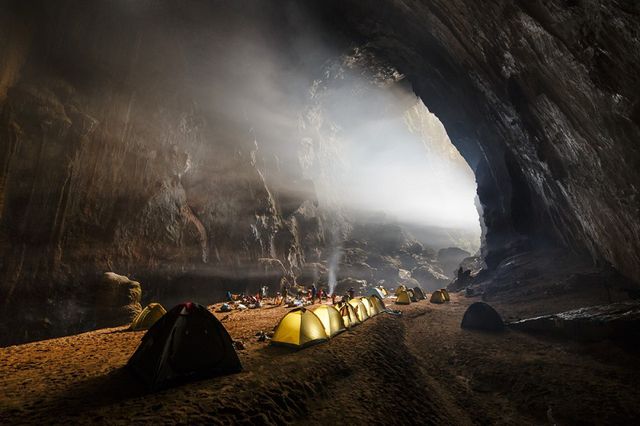 Sơn[-]Đoòng[-]là[-]một[-]trong[-]những[-]điểm[-]du[-]lịch[-]tuyệt[-]vời[-]nhất
