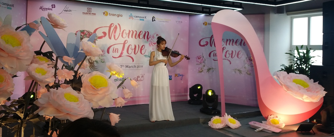 Campus[-]K[-]tổ[-]chức[-]sự[-]kiện[-]“WOMEN[-]IN[-]LOVE”