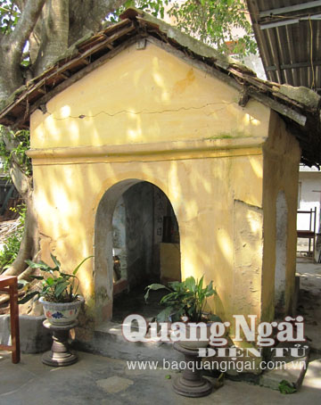 [-]Am[-]thờ[-]Huyền[-]Trân[-]công[-]chúa