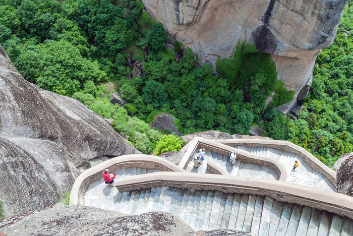 Độc[-]đáo[-]tu[-]viện[-]Meteora[-]'lơ[-]lửng'[-]trên[-]núi[-]tại[-]Hy[-]Lạp